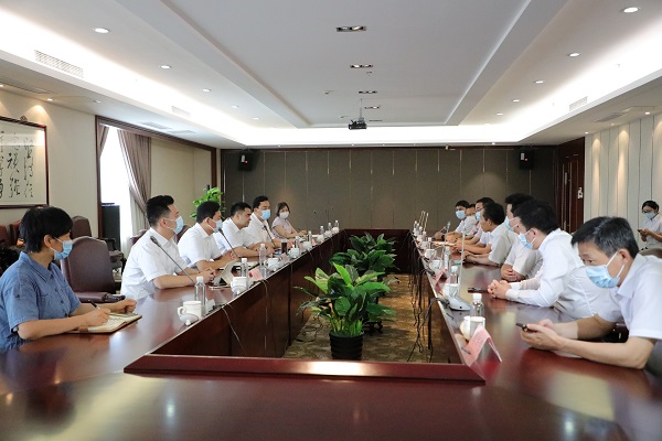 武进区委副书记、代理区长恽淇丞 带队调研国茂并呵护进行“高定服务”